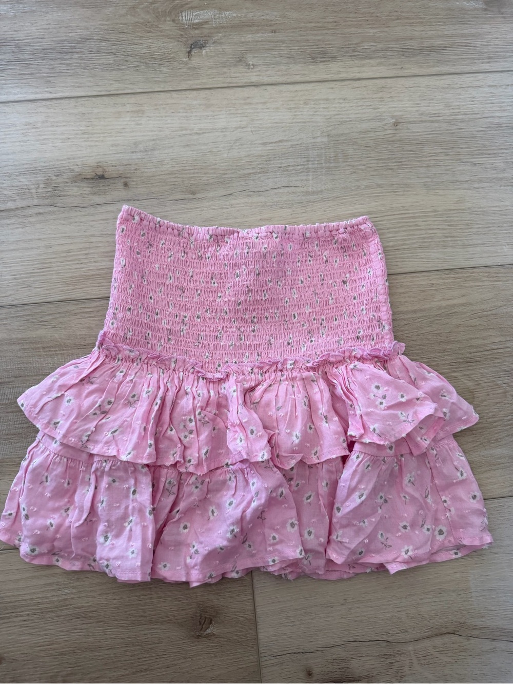 Isabelle Cabniet Smocked Pink Floral Ruffle Mini Skirt